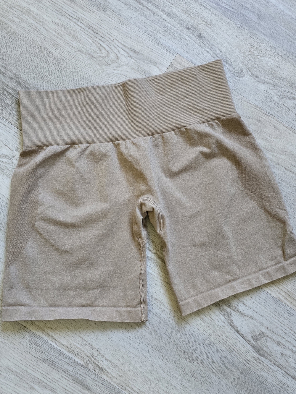 NVGTN Contour Seamless Shorts in Nude Tan Size Small